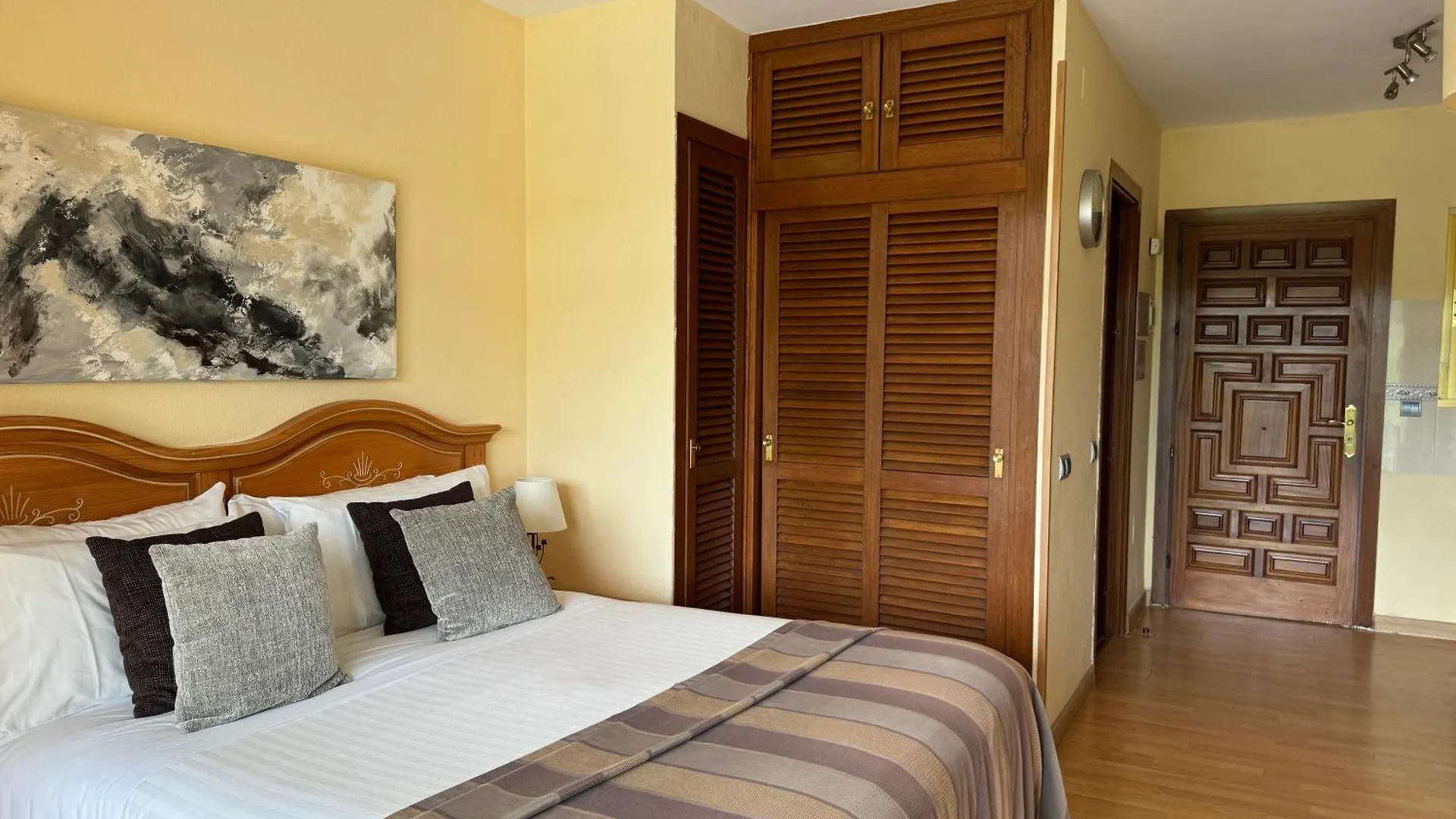 Macdonald Leila Playa Resort Sitio de Calahonda Apartment